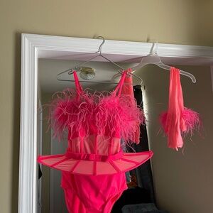 10th House—-Vivacious  TD24436